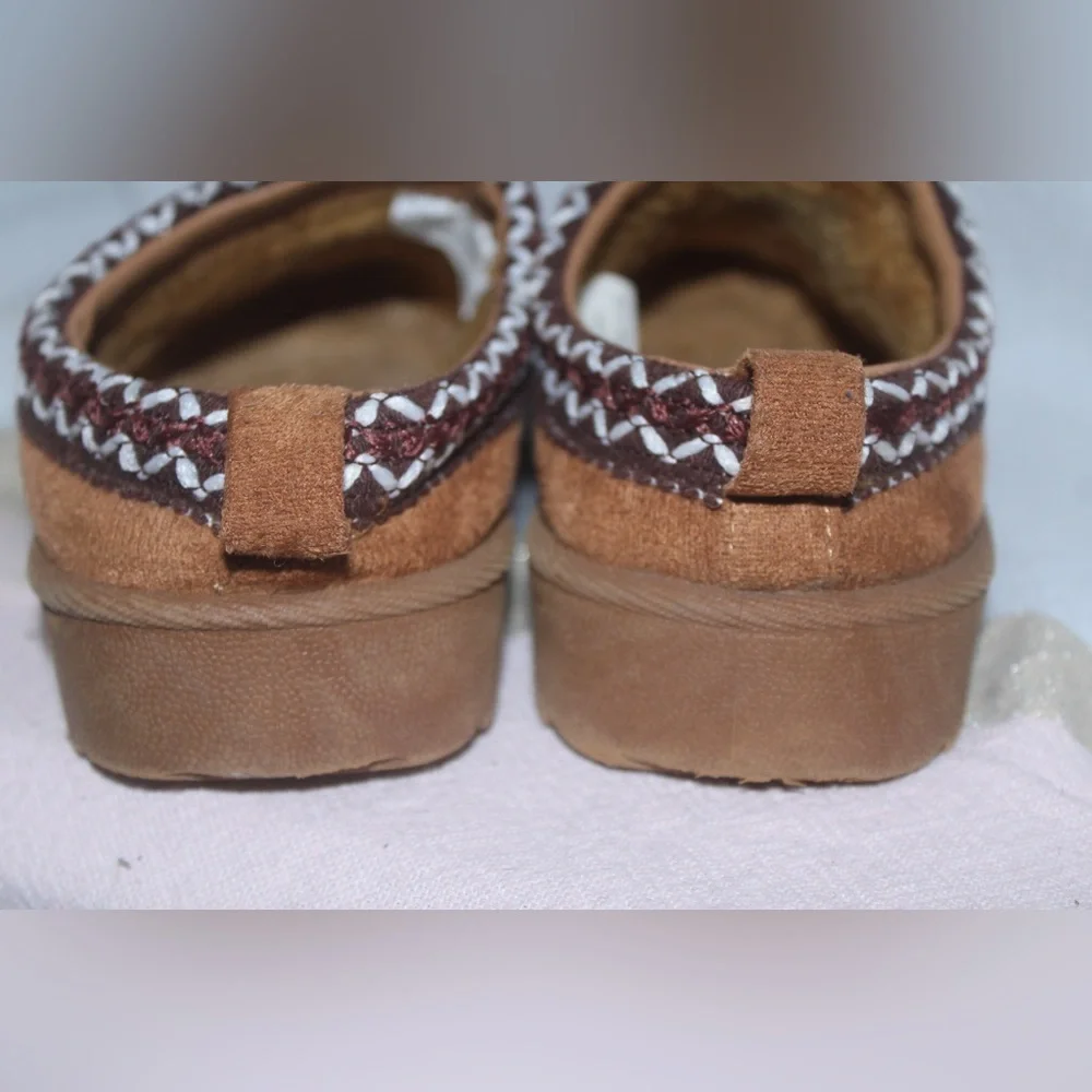 American Exchange Boys 13 M Tan Slip-On Shoes moccasins with Woven Trim
